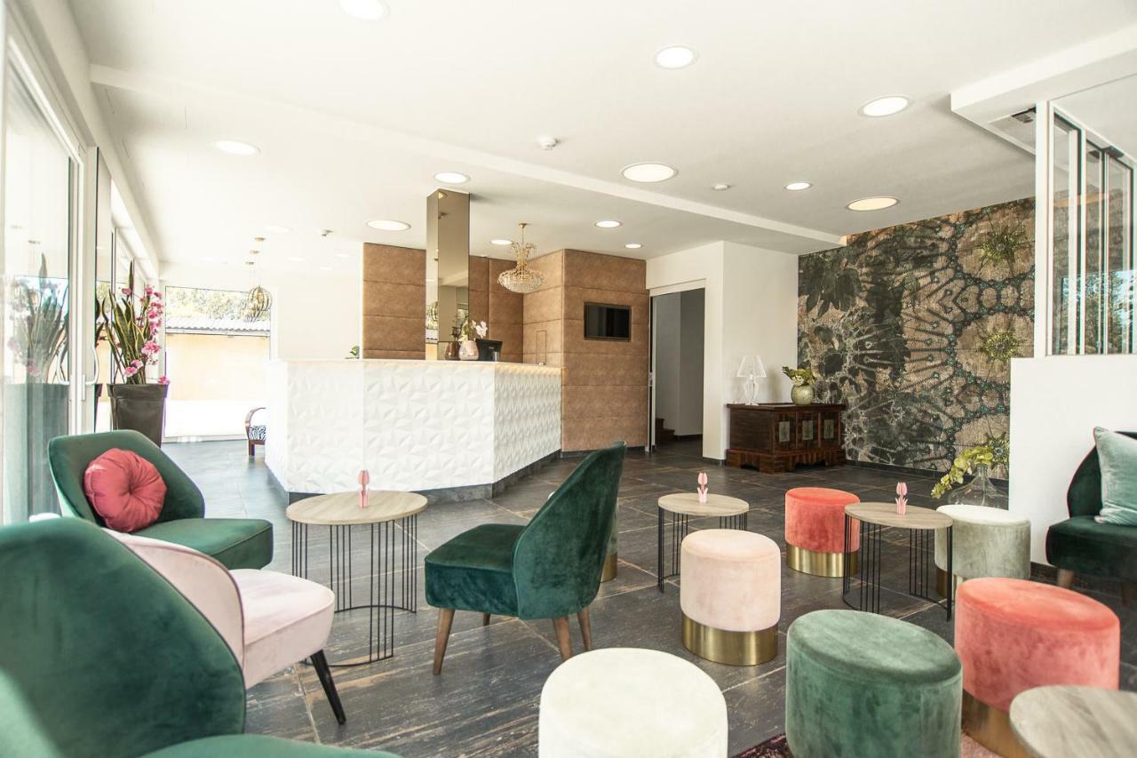 Hotel Weiss Munderfing 외부 사진